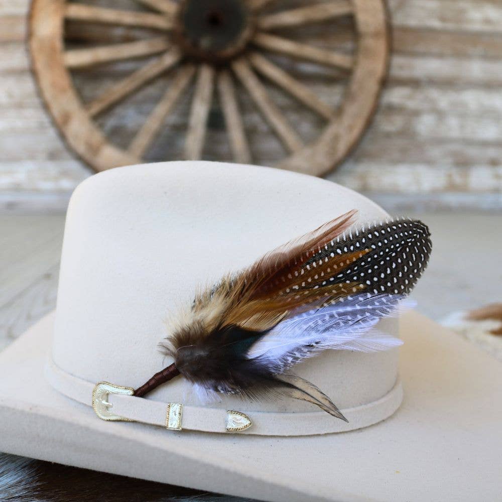 帽子 if you have Feather Hat 2024 beige Willow Lane Hat Co. - Feather Hat Accent - Vagabond – Mac's Boutique