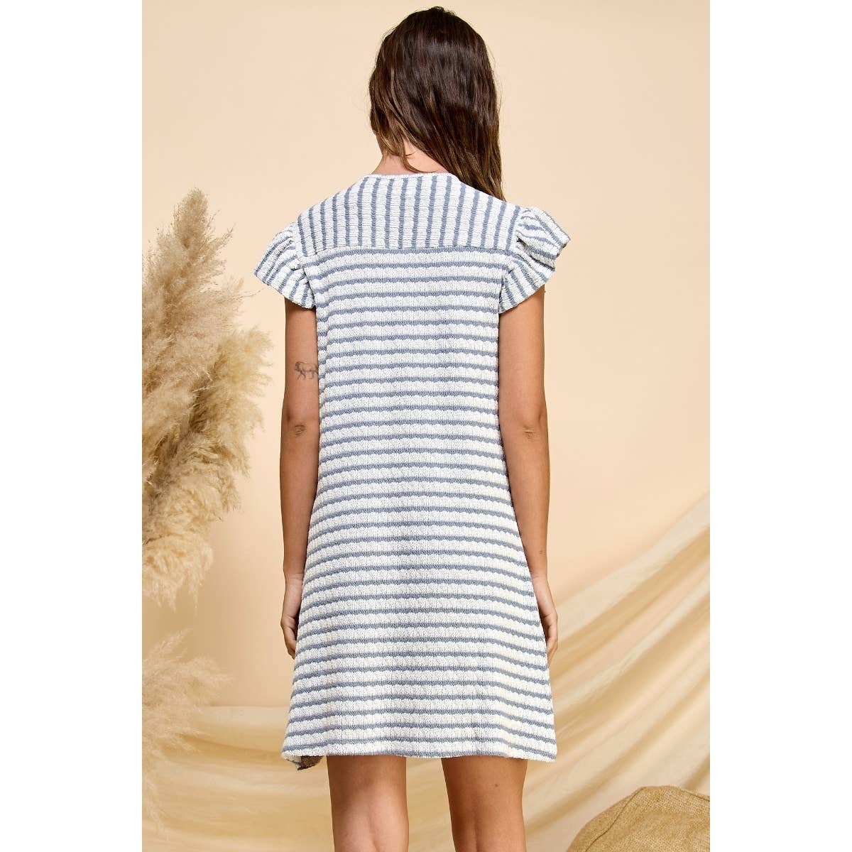 Veveret Coastal Charm Stripe Ruffle Sleeve Mini Dress - Steel blue/Ivory