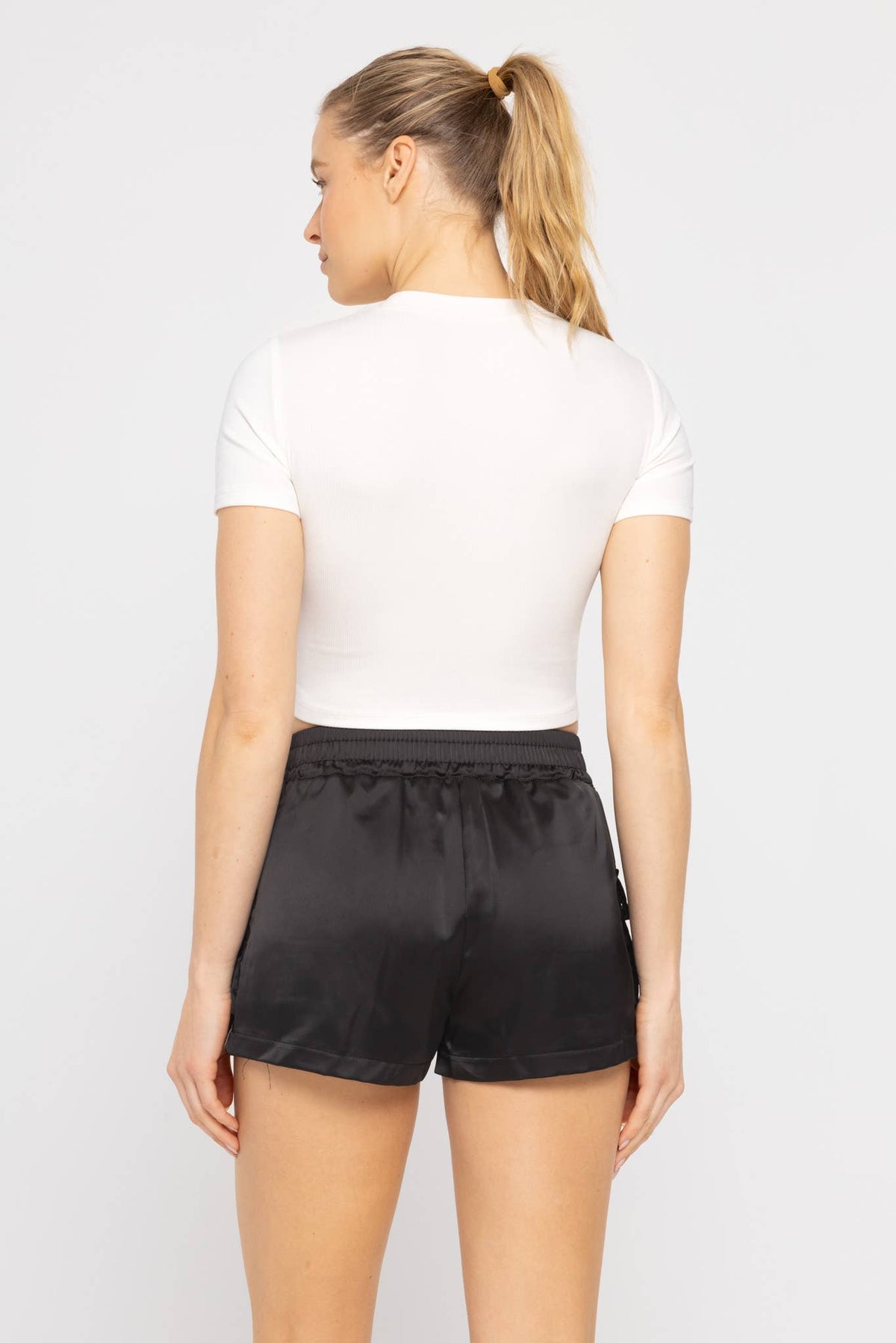 Mono B Essential Micro-Ribbed Cropped Athleisure Tee - NATURAL